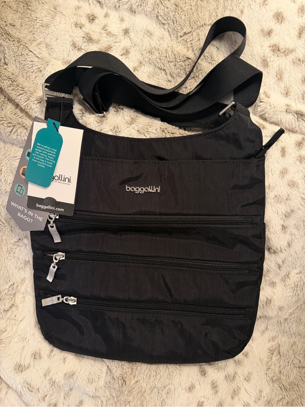Baggallini Big Zipper Bagg RFID Black Crossbody Travel Purse NWT